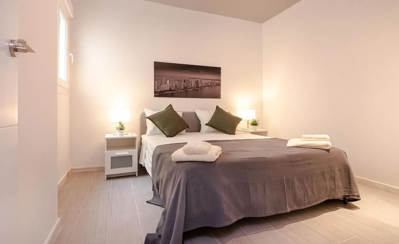 Apartment Apt W Beach/Mountain Views, Pool And Parking Tarifa